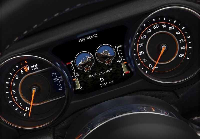 Wrangler Unlimited 2.0T GME Sahara 8ATX
