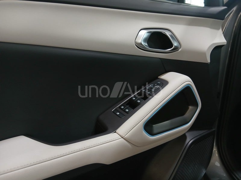 Atto 2 DM-i Boost 156kW