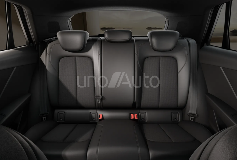 Q2 35 TFSI Adrenalin Black edition S tronic 110kW