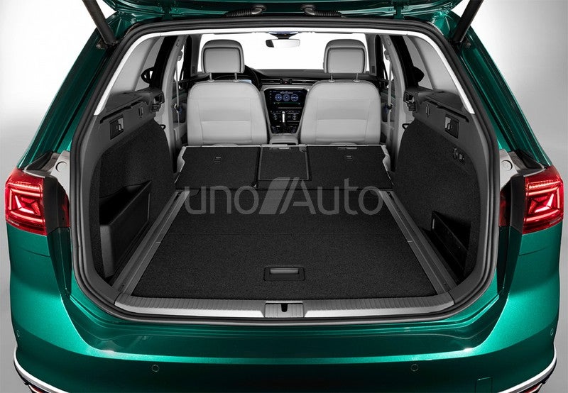 VOLKSWAGEN Passat Alltrack