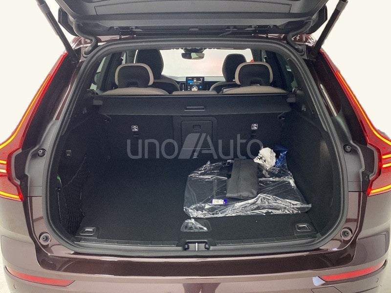 2.0 B5 G MHEV Core Auto AWD