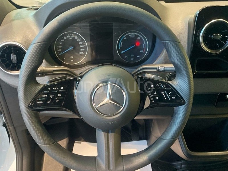 eSprinter Furgón 320 Medio Pro