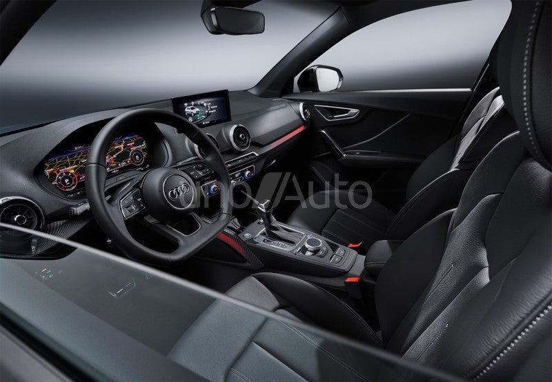 Q2 35 TFSI Adrenalin Black edition S tronic 110kW