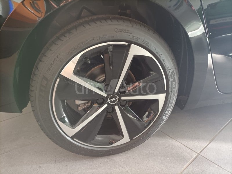 Astra 1.2T XHT Hybrid eDCT6 S/S Tech Edition 136