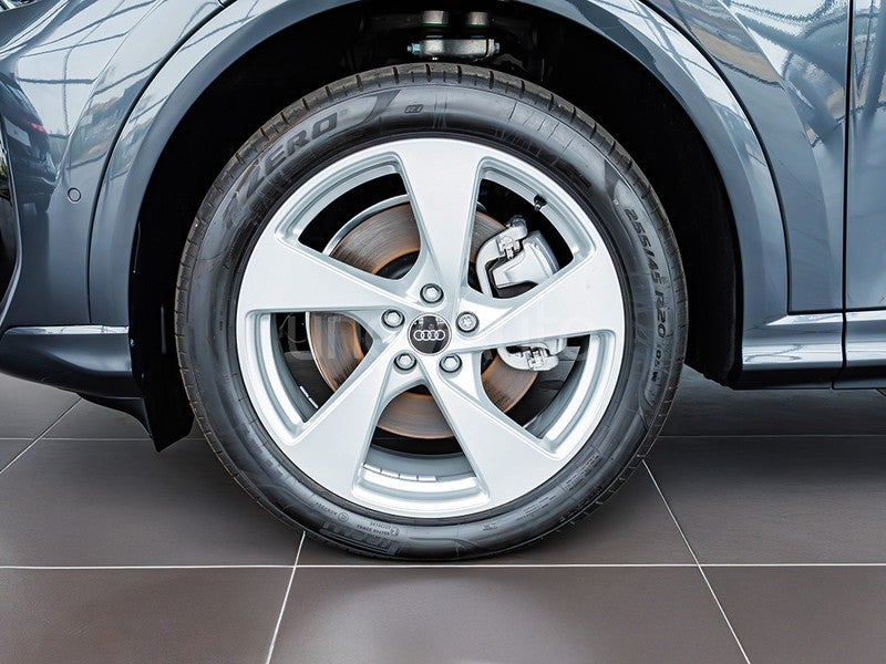 Q5 Sportback 2.0TDI quattro Black line S tronic 150kW