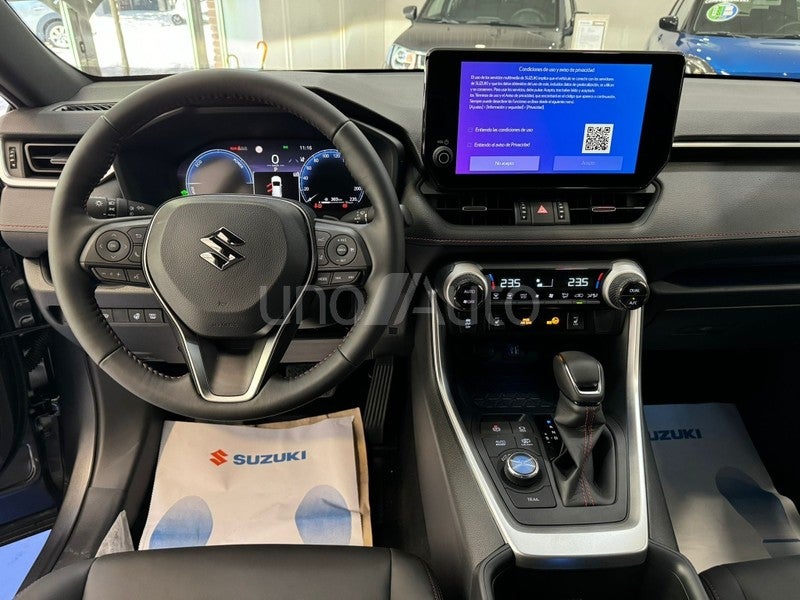 Across 2.5L PHEV AWD