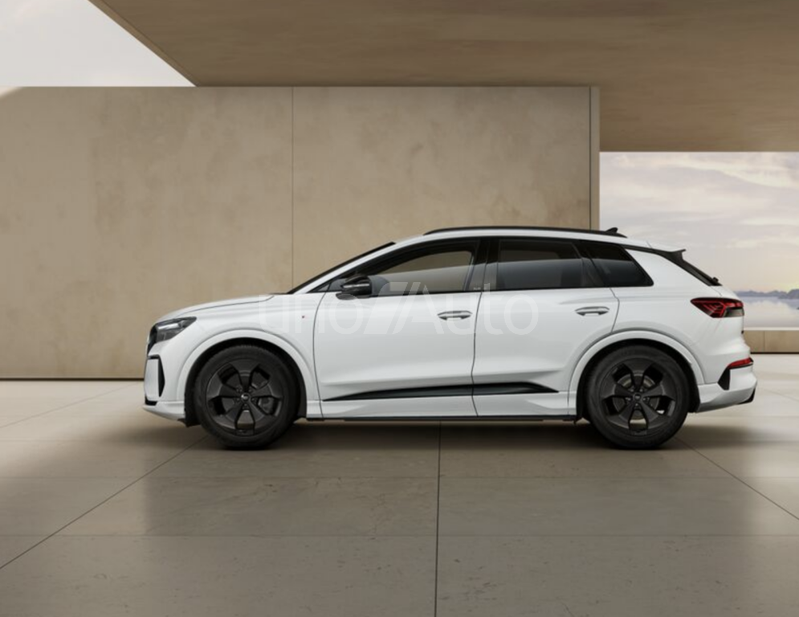 Q4 e-tron Black line 150kW 63KWh