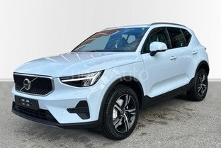 VOLVO XC40 2.0 B3 MHEV CORE DCT 163 5P