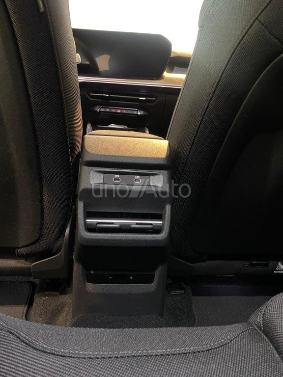 Q3 Sportback e-hybrid Black line S tronic 200kW