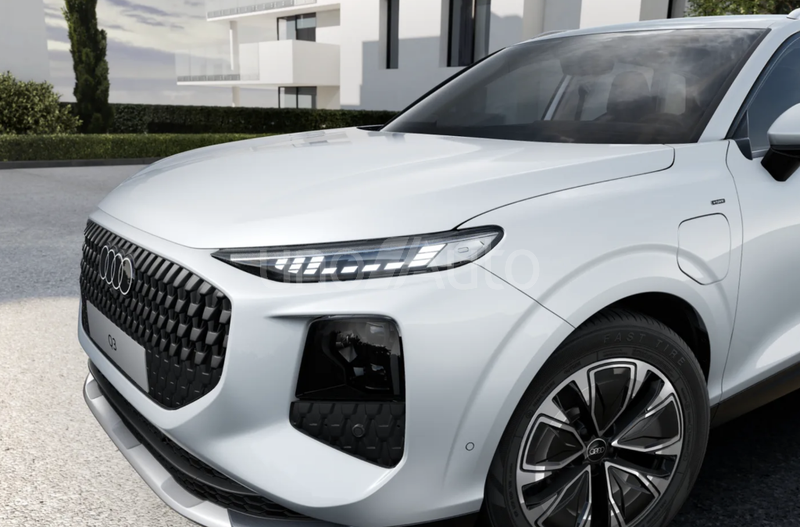 Q3 e-hybrid Advanced S tronic 200kW