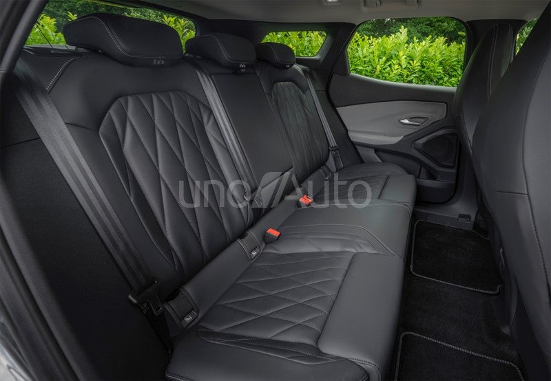 Explorer RWD Rango Extendido Select 77kWh