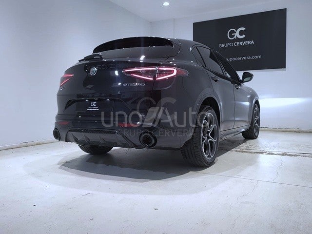 Stelvio 2.2 Veloce Q4 210 Aut.