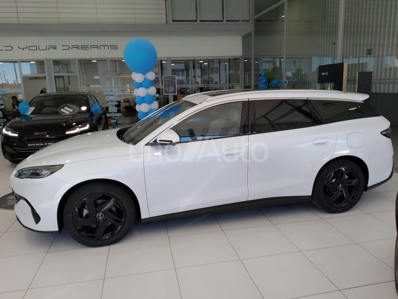 Seal 6 DM-i Touring Comfort Lite 156kW