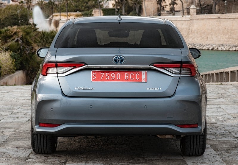 Corolla Sedán 125H Active Tech