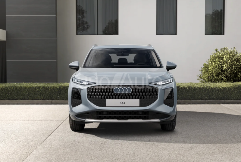 Q3 e-hybrid Advanced S tronic 200kW