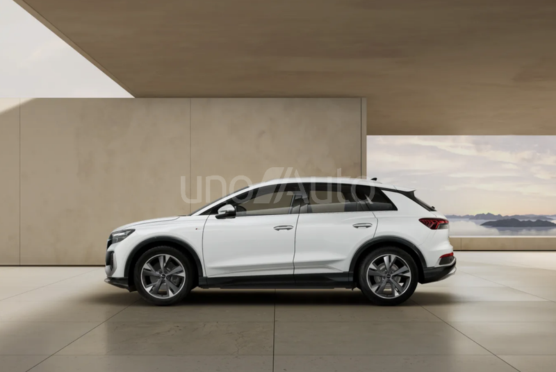 Q4 e-tron 45 Genuine edition 210kW 82KWh