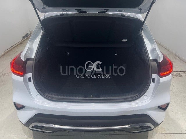 XCeed 1.5 MHEV DCT Drive