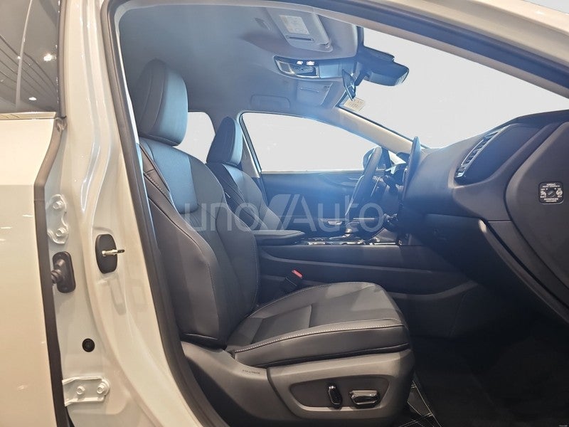 NX 450h+ Premium+ 4WD