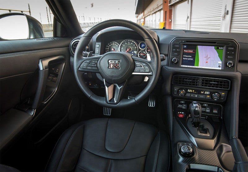 GT-R 3.8 V6 570 Black Edition Aut.