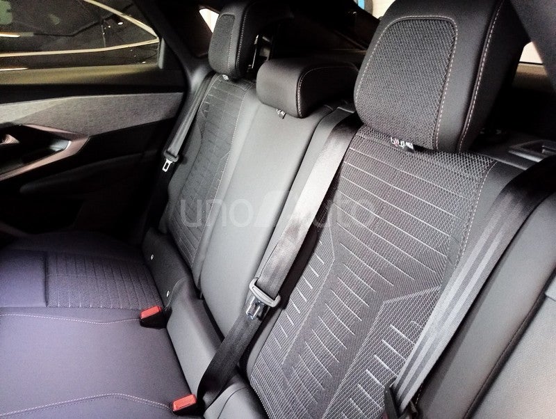 3008 Hybrid Allure eDCS6 145