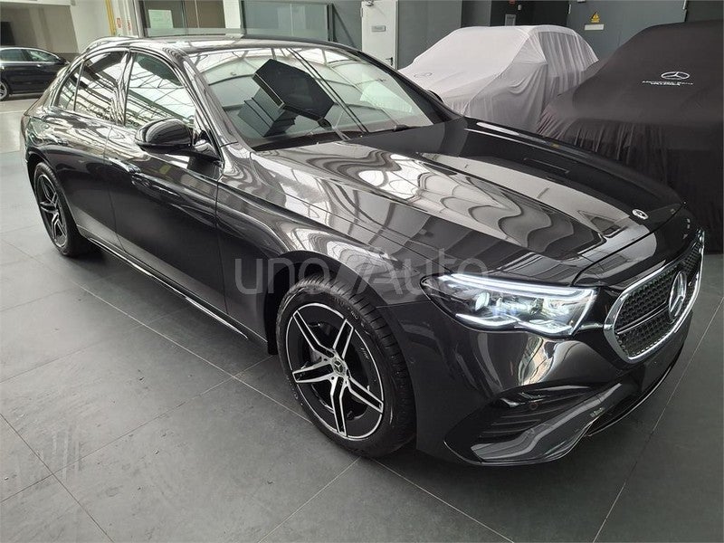 CLASE E 300 de con tecnología hibrida EQ