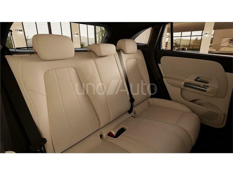 GLA 200d 7G-DCT