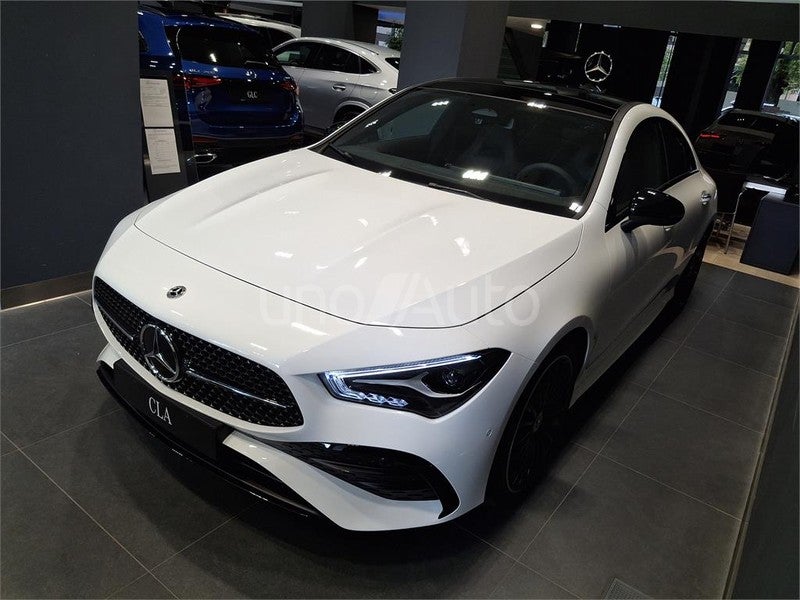 CLASE CLA 220 D DCT