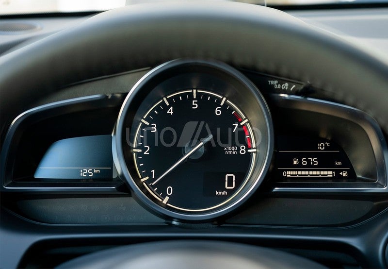 Mazda2 1.5 e-Skyactiv G Center-Line Convenience 66kW