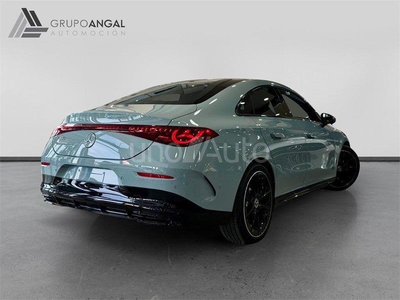 CLASE CLA 180 con tecnología híbrida