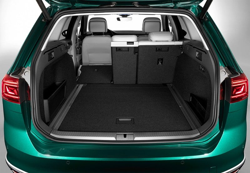 VOLKSWAGEN Passat Alltrack