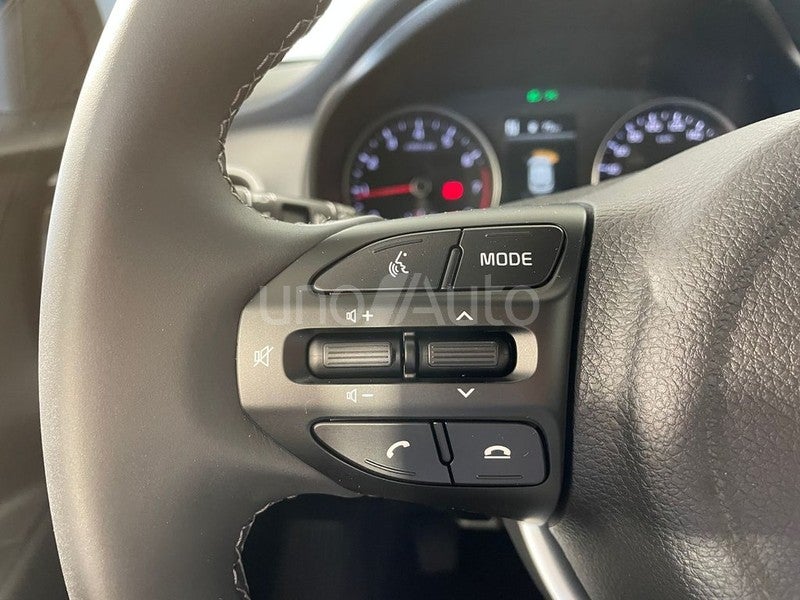 1.0 T-GDi 74kW (100CV) MHEV Drive DCT