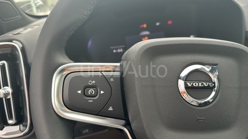 XC40 BEV 82KWH RECHARGE EXTENDED RANGE CORE 252 5P