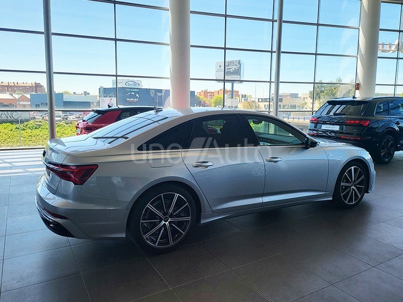 A6 40 TDI S tronic Black line