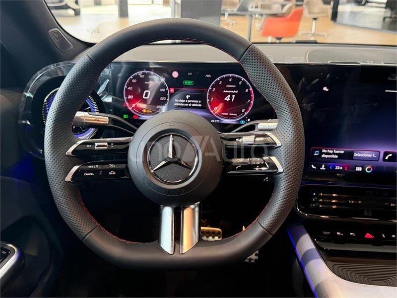 CLASE CLA 180 con tecnología híbrida