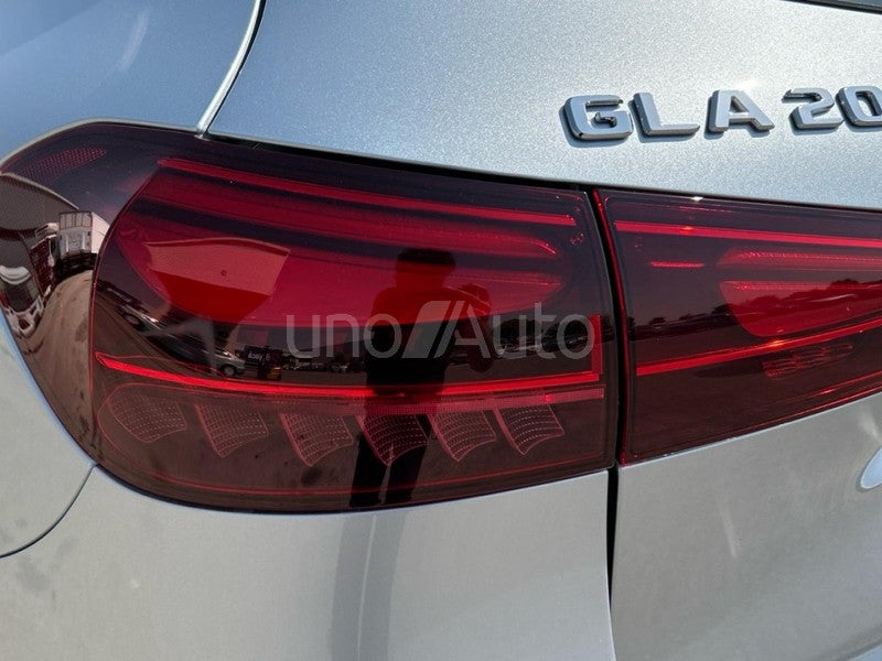 GLA 200d 8G-DCT