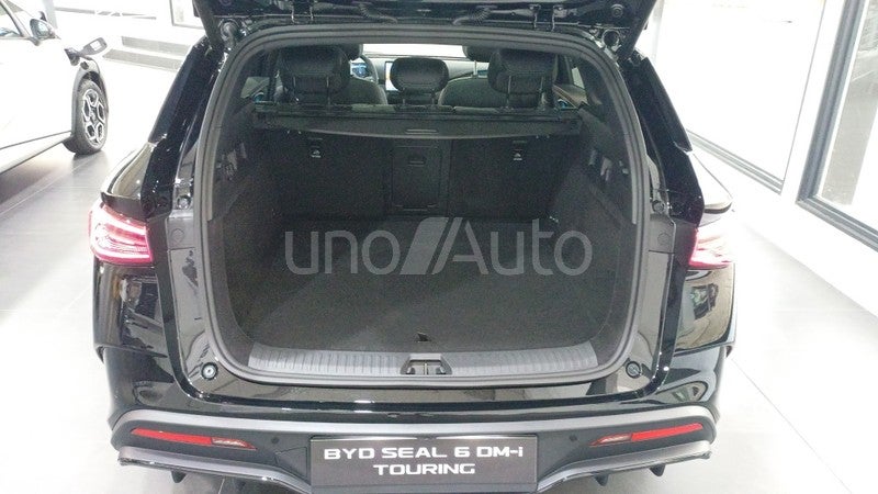 Seal 6 DM-i Touring Comfort Lite 156kW