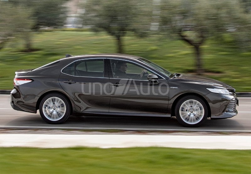 Camry Híbrido Advanced Aut.