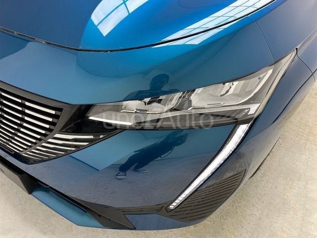 5P Allure Hybrid MHEV 145 e-DCS6