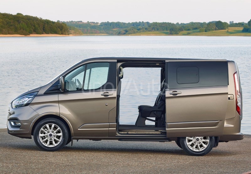 E-Tourneo Custom Sport 210kW