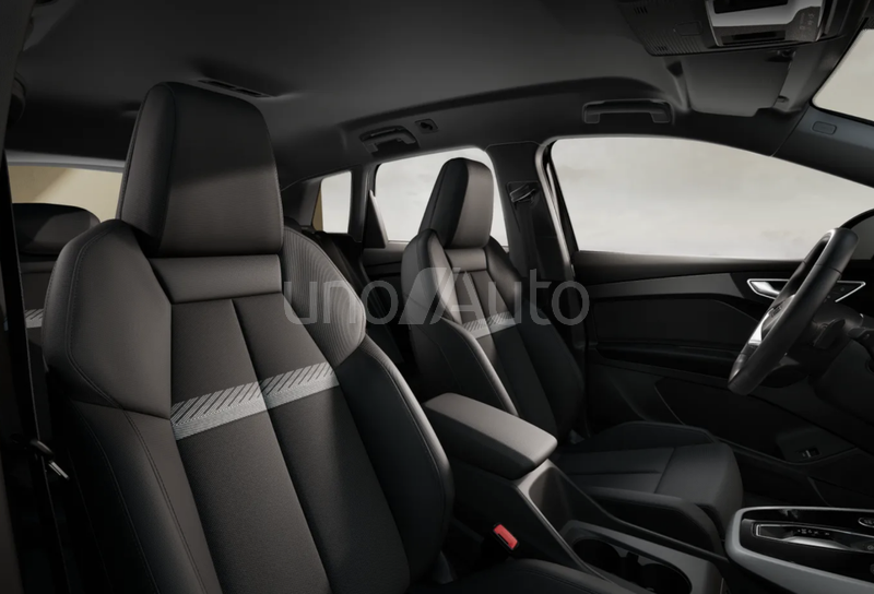 Q4 e-tron 45 Genuine edition 82KWh