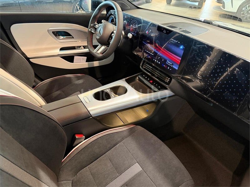 CLA Eléctrico 250+
