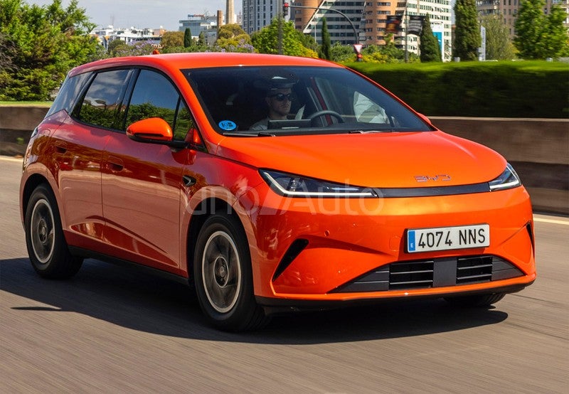 Dolphin G 1.5 DM-i Active 129kW