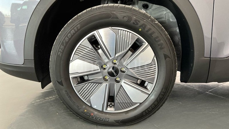 1.5 DHE HEV Excellence CVT