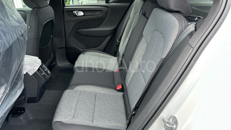 XC40 2.0 B3 MHEV PLUS DARK DCT 163 5P