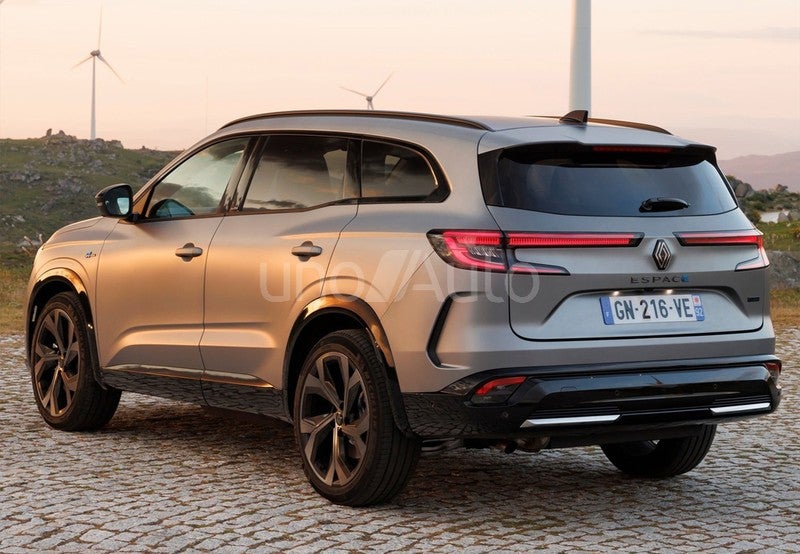 Espace 1.2 E-Tech full hybrid Iconic 146kW 7p