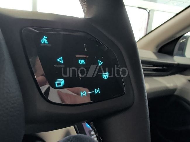 CX740S Select R. Extendido RWD 77kWh