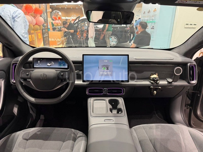 B10 Desing Pro Max 67.1kWh