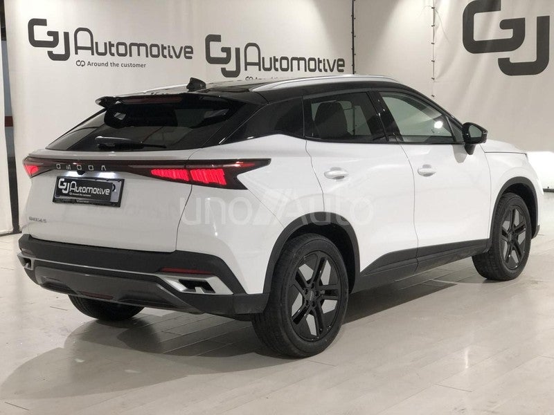 MY25 - Premium 1.6 TGDI 108kW (145cv)