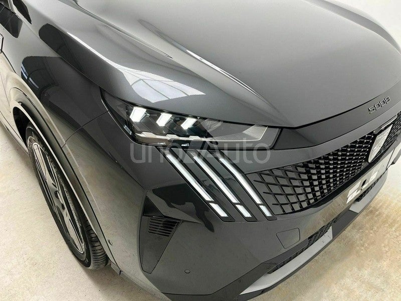 5008 Eléctrico GT 157kW