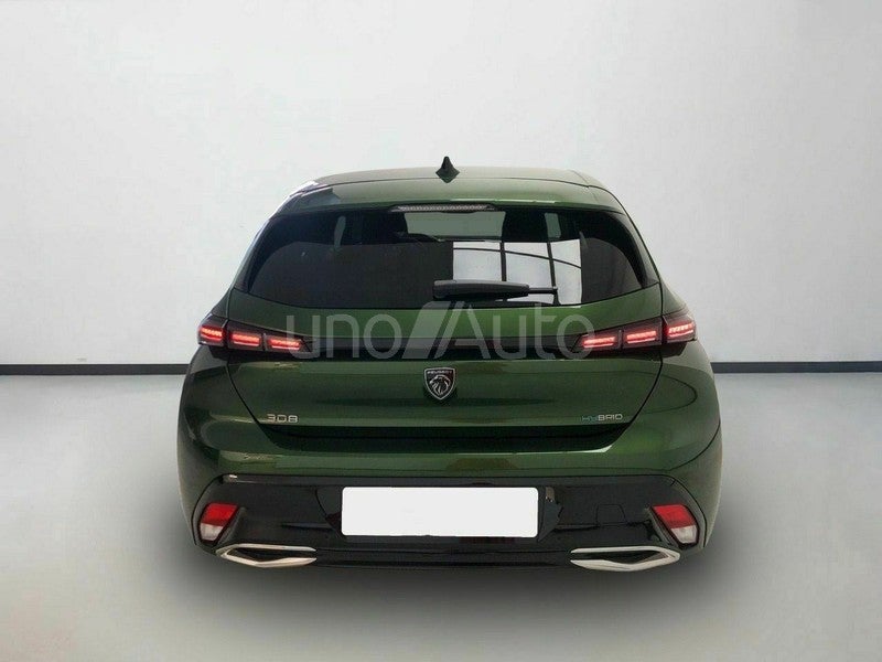 5P Allure Hybrid PHEV 180 eEAT8